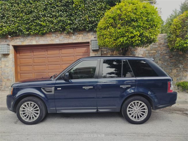 Land Rover-Range Rover Sport