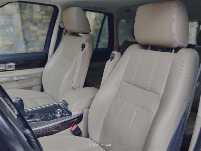 Land Rover-Range Rover Sport