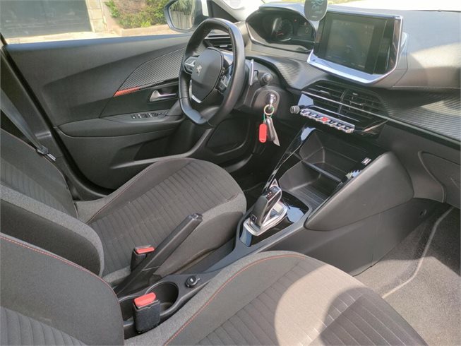 Peugeot-2008