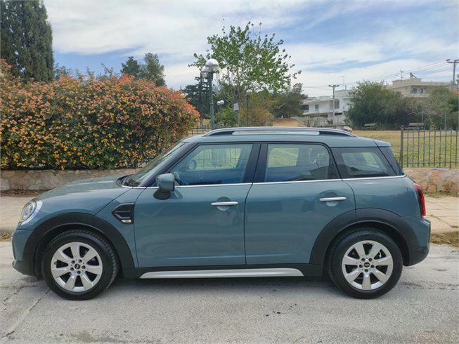 MINI-Countryman