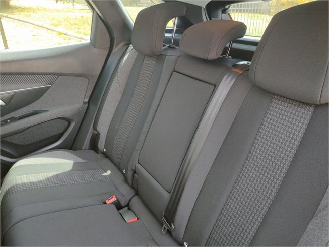 Peugeot-3008