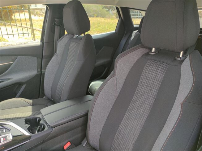 Peugeot-3008