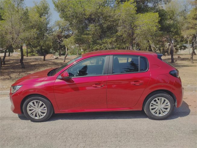 Peugeot-208