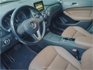 Mercedes-Benz-B 200
