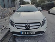 Mercedes-Benz-GLA 200