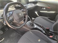 Peugeot-208