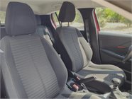 Peugeot-208