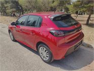 Peugeot-208